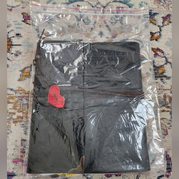 NWOT Black Journal & Scrapbooking Set - Picture 7 of 8